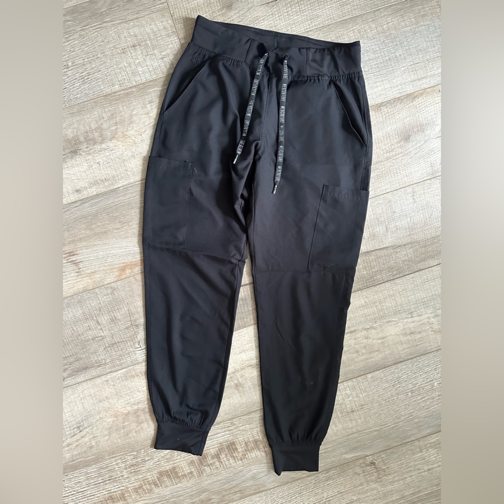 Med Couture Jogger Scrubs